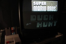 Nintendo Super Mario Bros. / Duck Hunt NES vintage original video game 1985