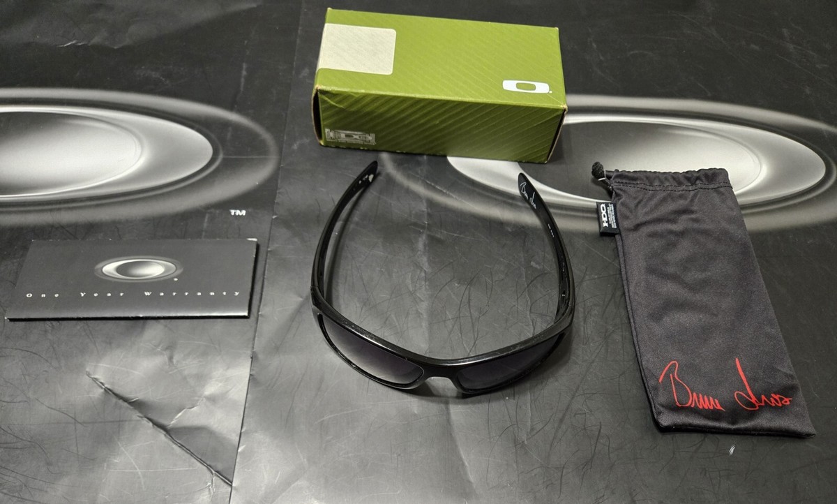Rare Oakley Bruce Irons Signature Series Hijinx Polished Black