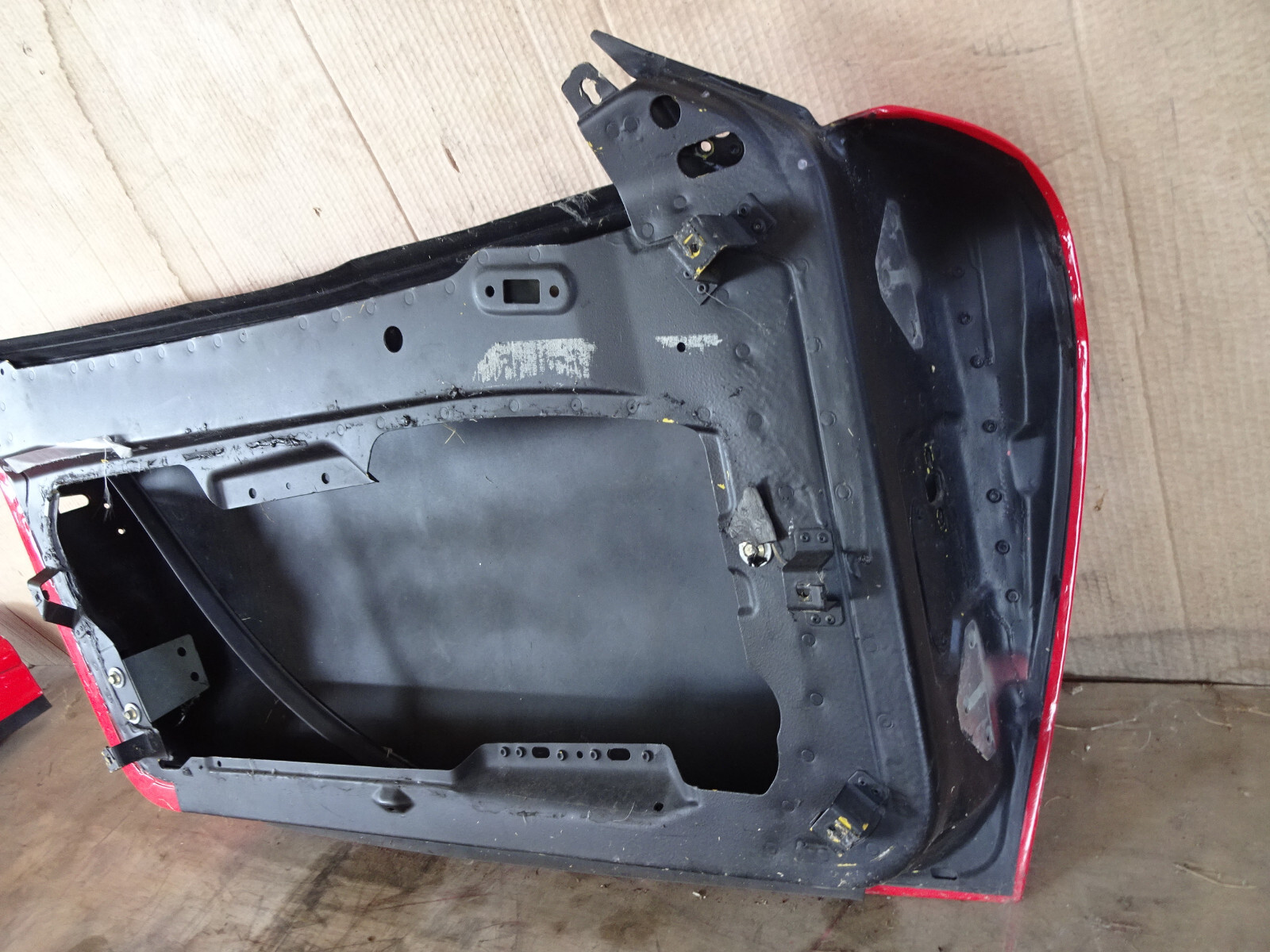 Ferrari 360 Challenge - LH Door Shell With Handle RED P/N 66144111
