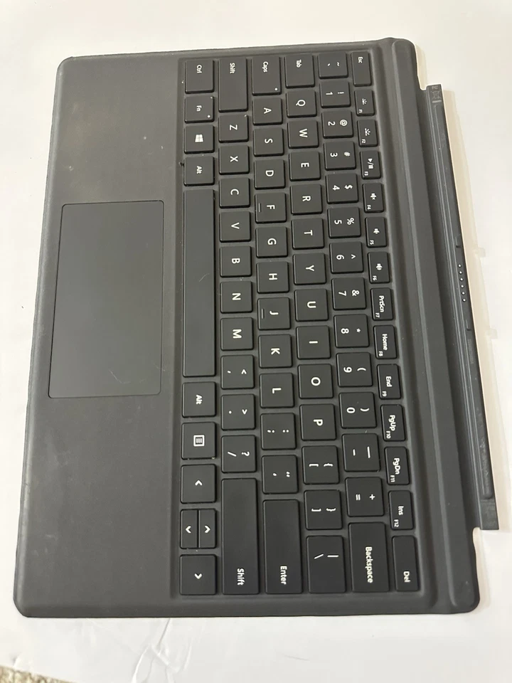 Funda tipo Microsoft Surface Pro 1725 - Negra ENVÍO GRATUITO Foto 3 de 4