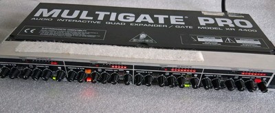 Behringer Multigate Pro XR4400 