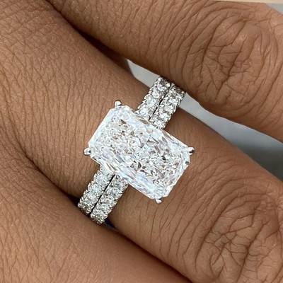 Bandbesetzter Diamant-Ehering 6,00 kt Radiant Cut 14 kt Weißgold IGI Lab...