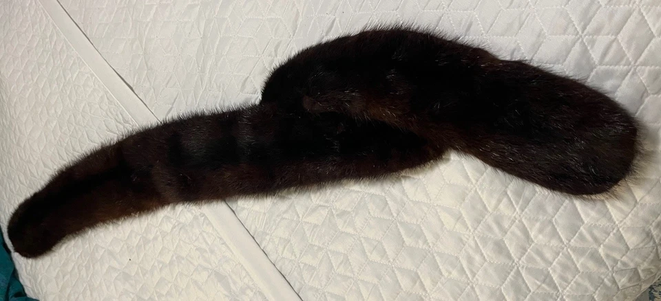 Hermoso elegante collar de piel de visón vintage de 38” clips largos para sujetar  Foto 2 de 4