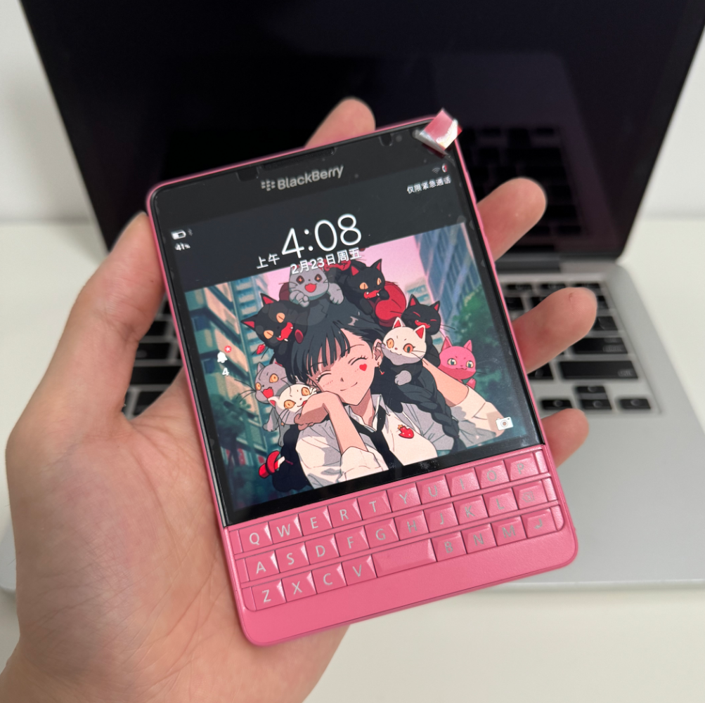Unlocked BlackBerry Passport Q30 32GB 3GB RAM 4G LTE GSM QWERTY