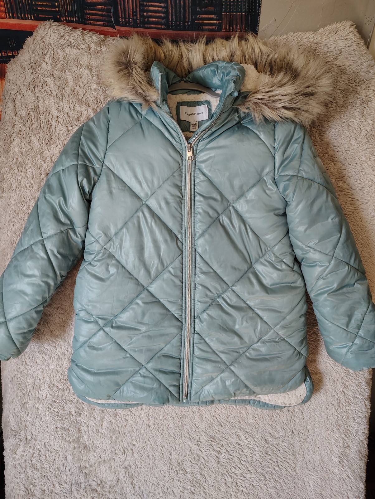 Calvin Klein Jeans Girl&rsquo;s Puffer Coat Faux Fur Hood Gray S