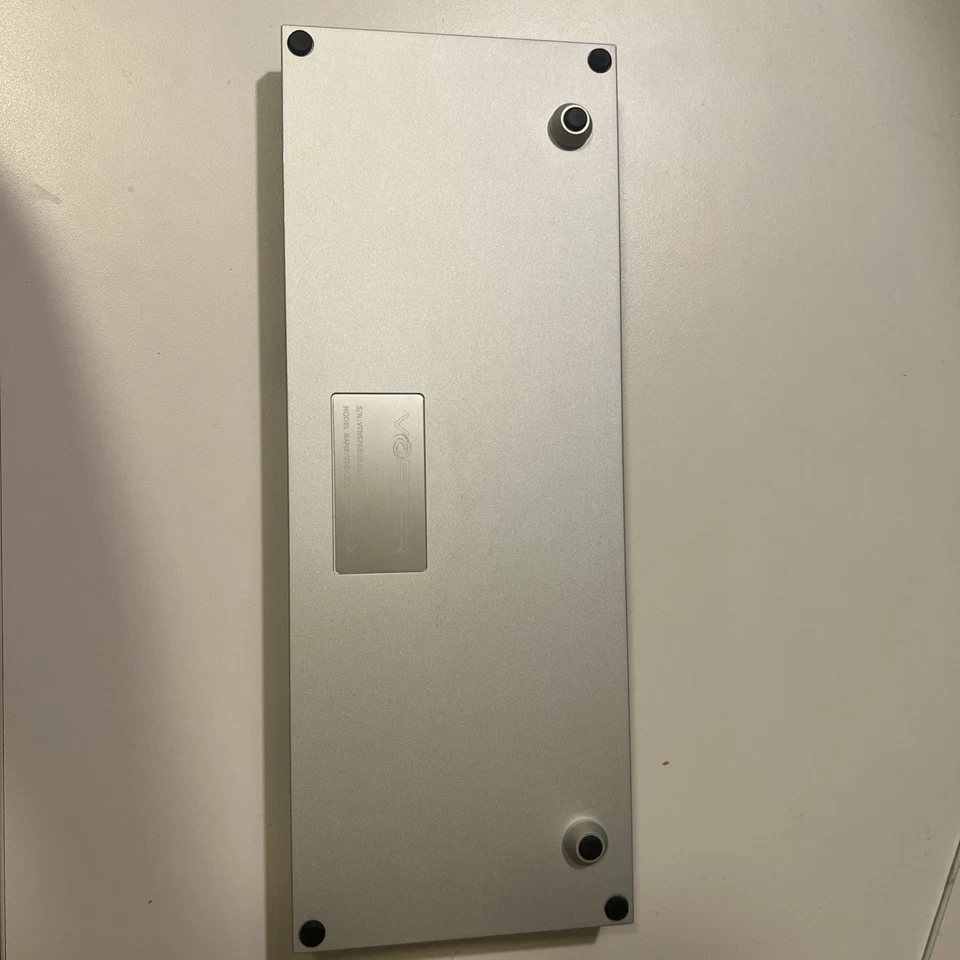 Teclado mecánico para juegos VORTEX VTG-8200 - interruptores marrón cereza mx Foto 4 de 4