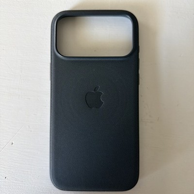 Apple TechWoven Case with MagSafe for iPhone 17 Pro Max Black