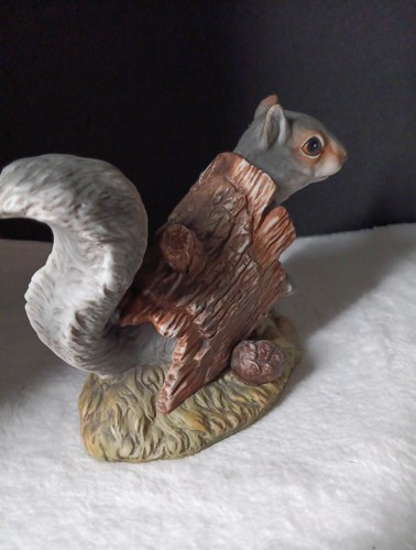 Vintage Homco Meisterwerk Porzellan Eichhörnchen im Baumstamm 4,25" Figur 1986 nicht mehr produziert - Bild 7 von 9