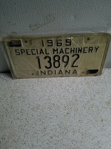 1969 INDIANA SPECIAL MACHINERY LICENSE PLATE - 第 1/3 張圖片