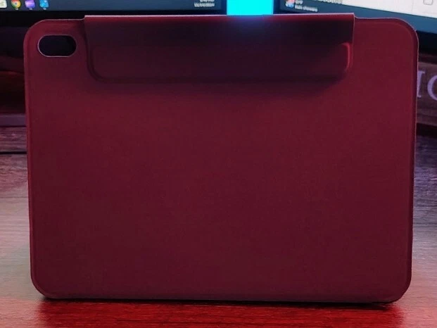 iPad 10 (10,9 pulgadas, modelo 2022, 10.ª generación), funda magnética activación automática Foto 2 de 4