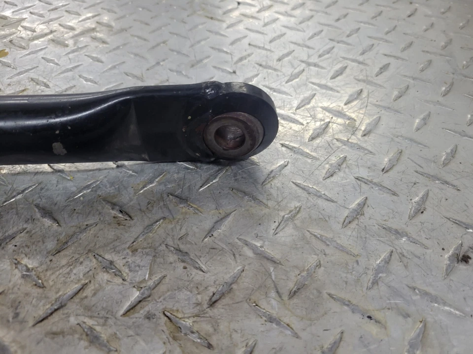 Brazo de control de cubierta lateral derecho John Deere 737 Ztrak Foto 3 de 4