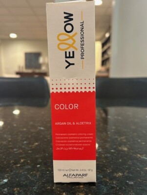 Yellow Alfaparf Milano Permanent Hair Color Cream - 100 ml 8.21 - LIGHT VIOLET