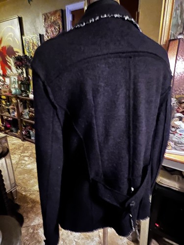 Women's Wool Blend Blazer Style Jacket Details Lightweight Buttons Raw Edge Look - Picture 8 of 12