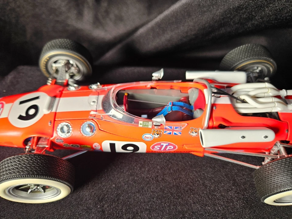 CAROUSEL 1 Lotus 38 Indy 500 #19 1:18 Scale Inv. #4209 - Image 4 of 4