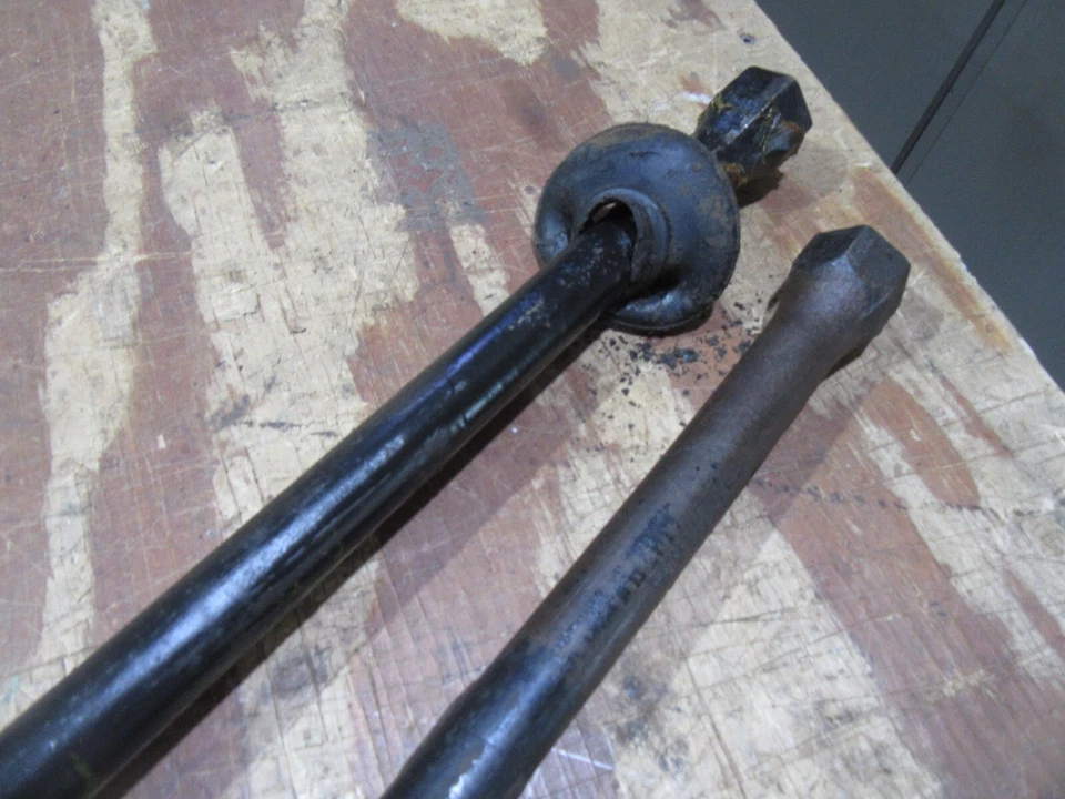 1967 Dodge Monaco Polara передняя подвеска торсионы рычаги управления детали - Изображение 3 из 3