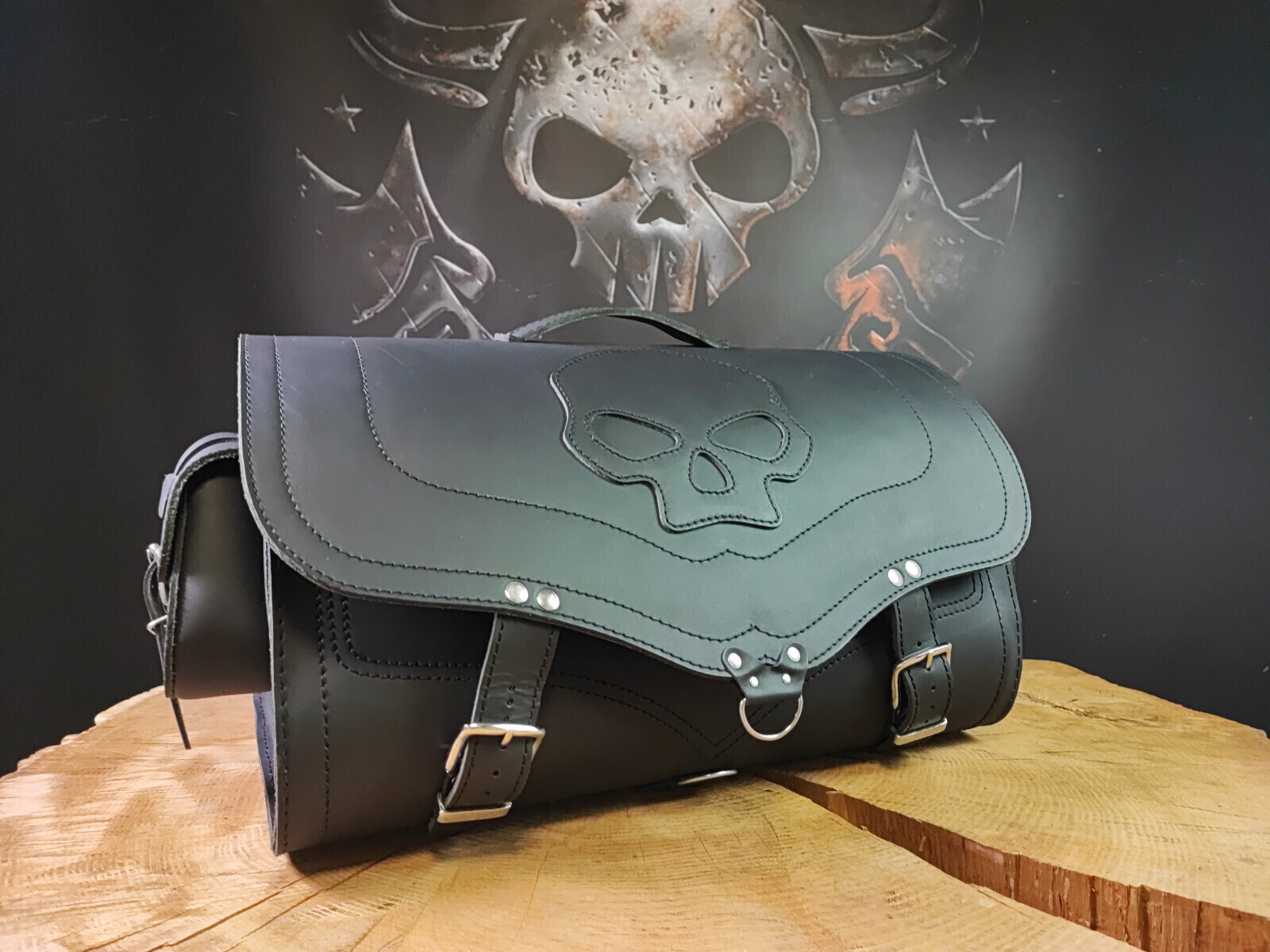 Maleta Big Skull XL Compatible Con Harley Davidson Cuero Negro Equipaje