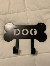 Metal Dog Leash Hanger Sign