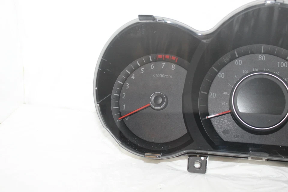Cuadro de instrumentos velocímetro medidor panel de instrumentos Kia Optima 2011 51.406 millas Foto 2 de 4