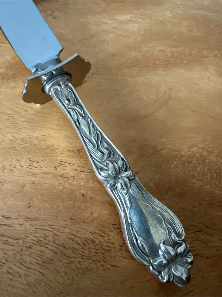 Cuchillo para tallar con mango de ley FM Whiting Lily 10,75" Foto 3 de 4