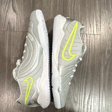 NIKE TIEMPO LEGEND 10 ACADEMY INDOOR/COURT LOW-TOP SOCCER SHOES