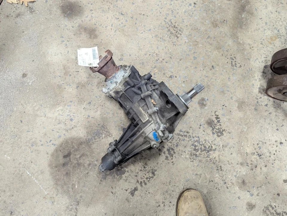 Transfer Case VIN J 11th Digit Limited Fits 15-17 ACADIA 796432 - Image 2 of 4