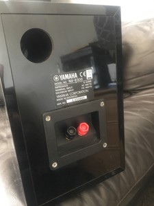 yamaha shelf speakers