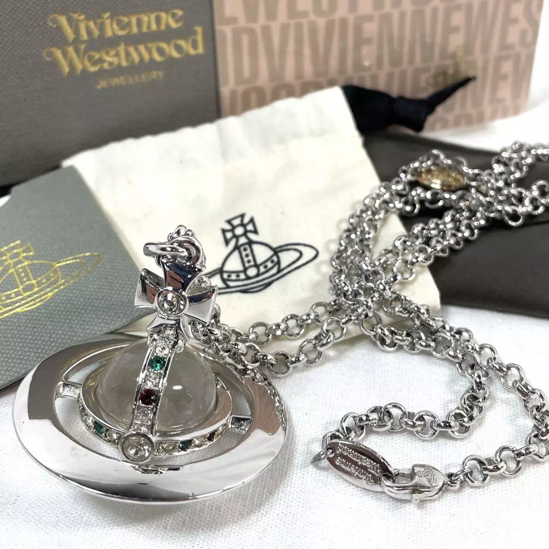 Vivienne Westwood .925 Silver Vivienne Westwood Orb Necklace | Grailed |  Silver, Necklace, Vivienne westwood