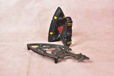 Vintage Miniature Sad Iron Antique Mini Sadiron Cast Iron Flat Press Trivet