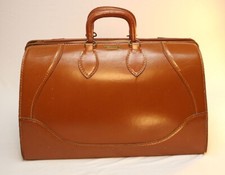 ⭐Vintage Birkdale Genuine Cowhide Leather Doctor's Bag