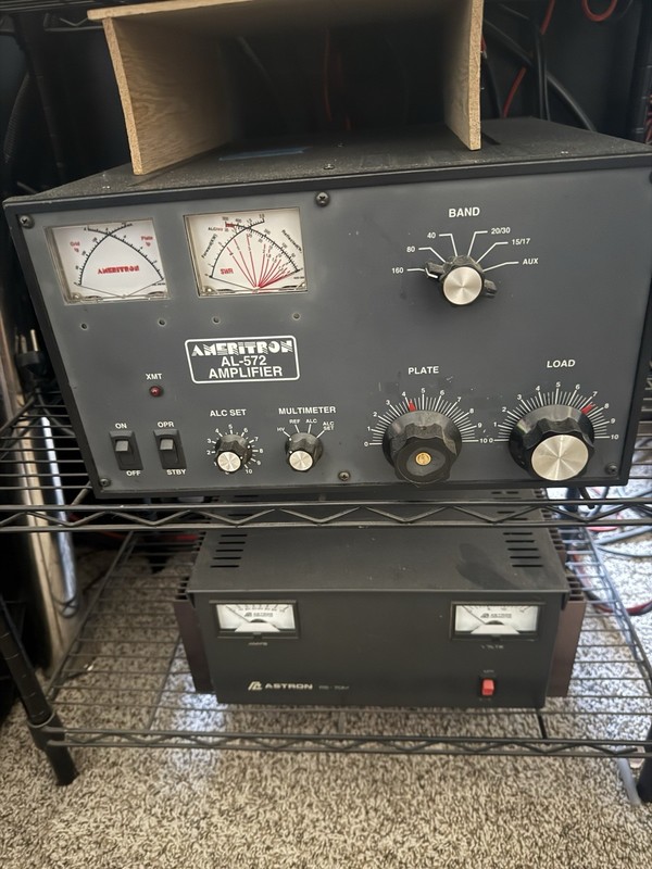 AMERITRON AL-572 1300W AMPLIFIER
