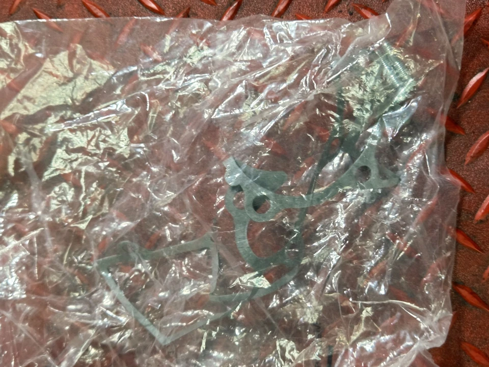 Kit de correa de distribución del motor GATES 1996-2004 con bomba de agua para modelos Nissan 3,3 L Foto 3 de 4