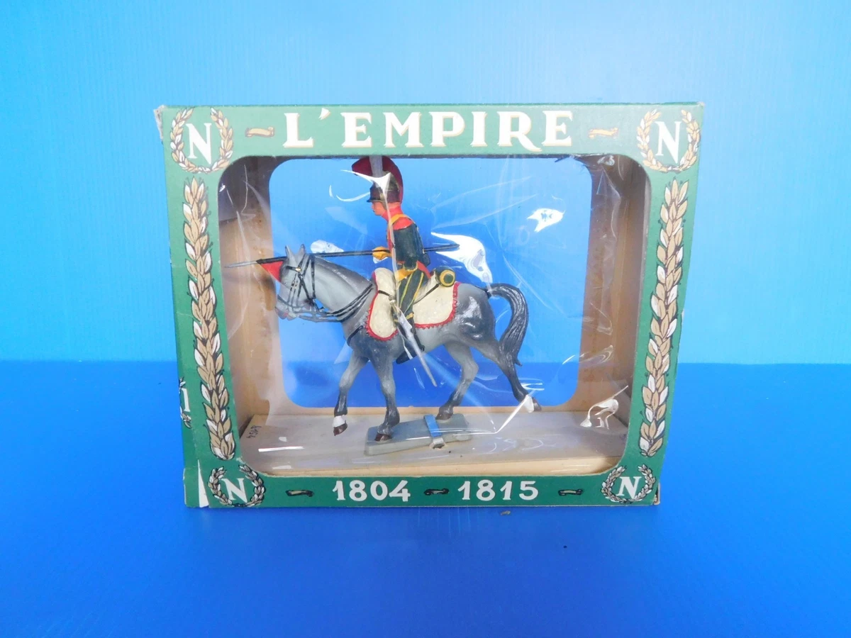 LOT DE 4 CAVALIERS PREMIER EMPIRE, Marque DELPRADO, ET UN CAVALIER Starlux Xxieme Siecle