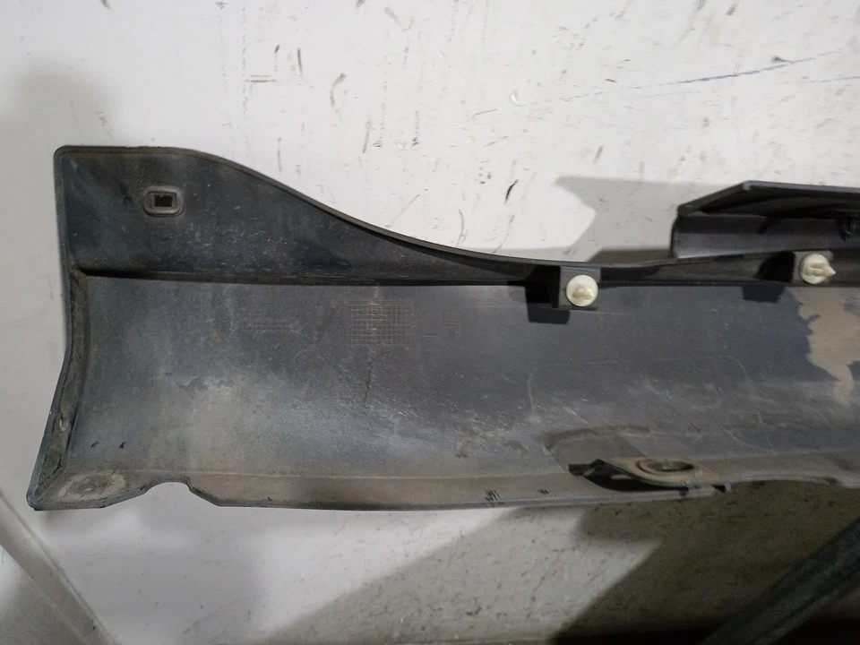 51779801887 FALDON LATERAL / 51779801887 / 5556758 PARA MINI MINI COUNTRYMAN R6 - Imagen 4 de 4