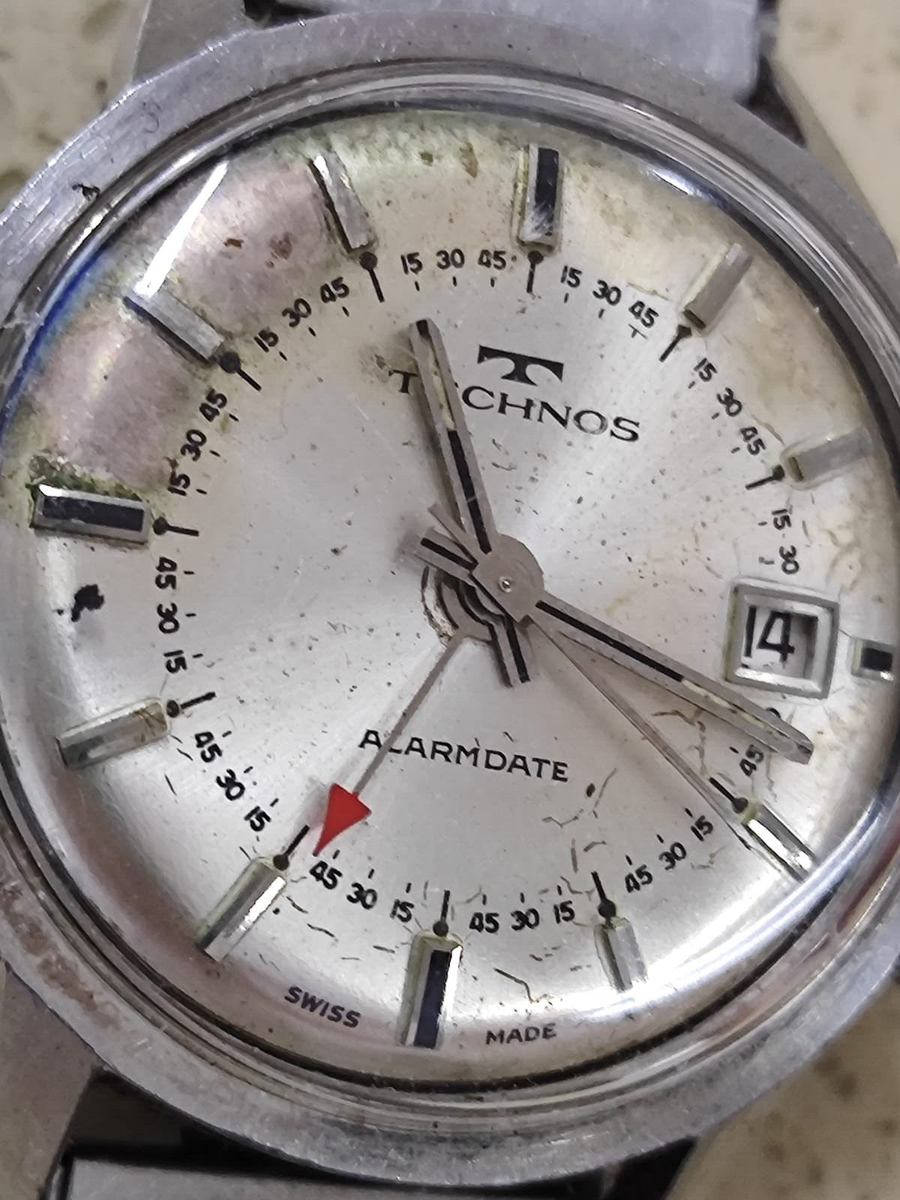 VINTAGE TECHNOS ALARM DATE MECHANICAL STEEL 35MM MENS WATCH