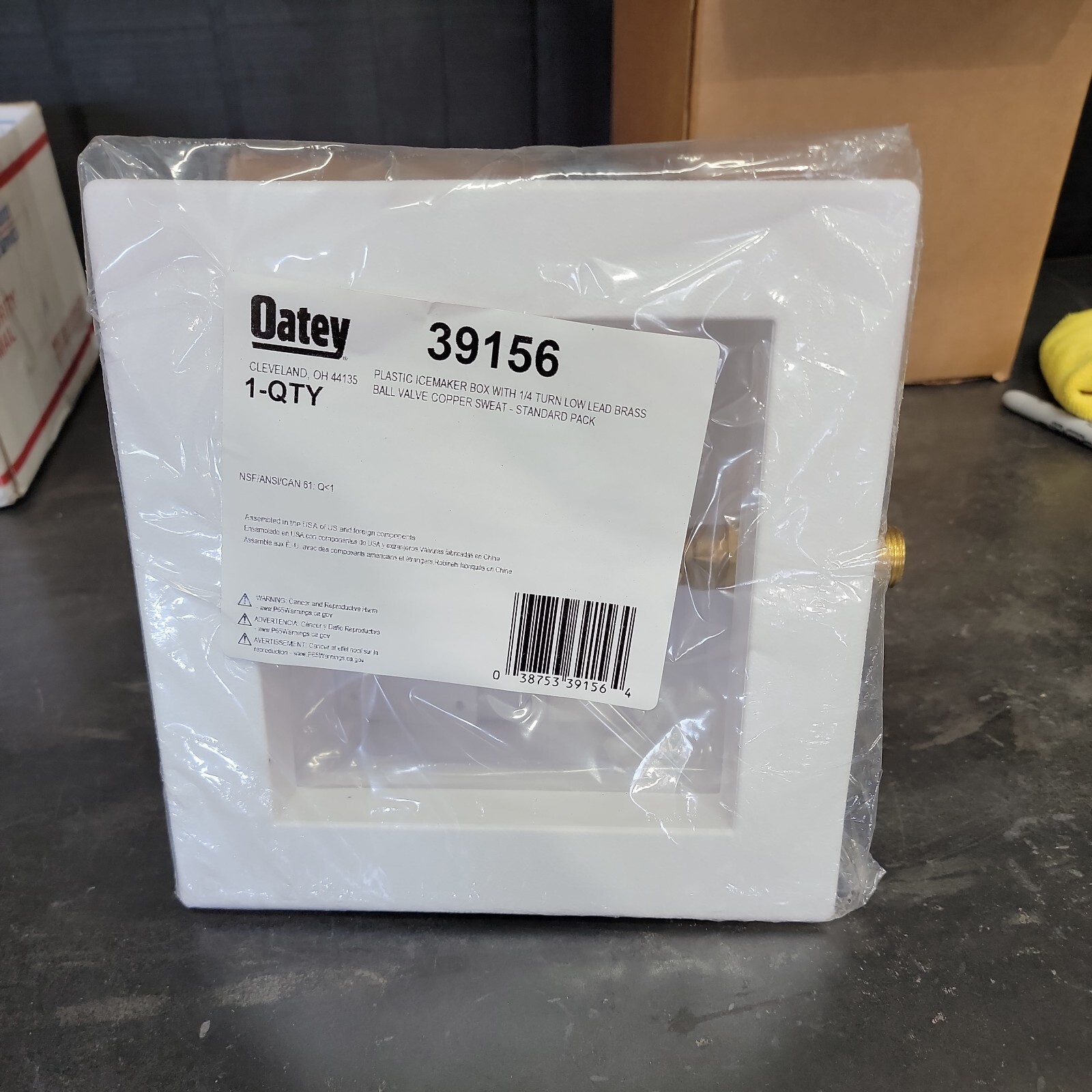 Oatey 39156 Square Plastic Ice Maker BOX Outlet with Brass Ball Valve