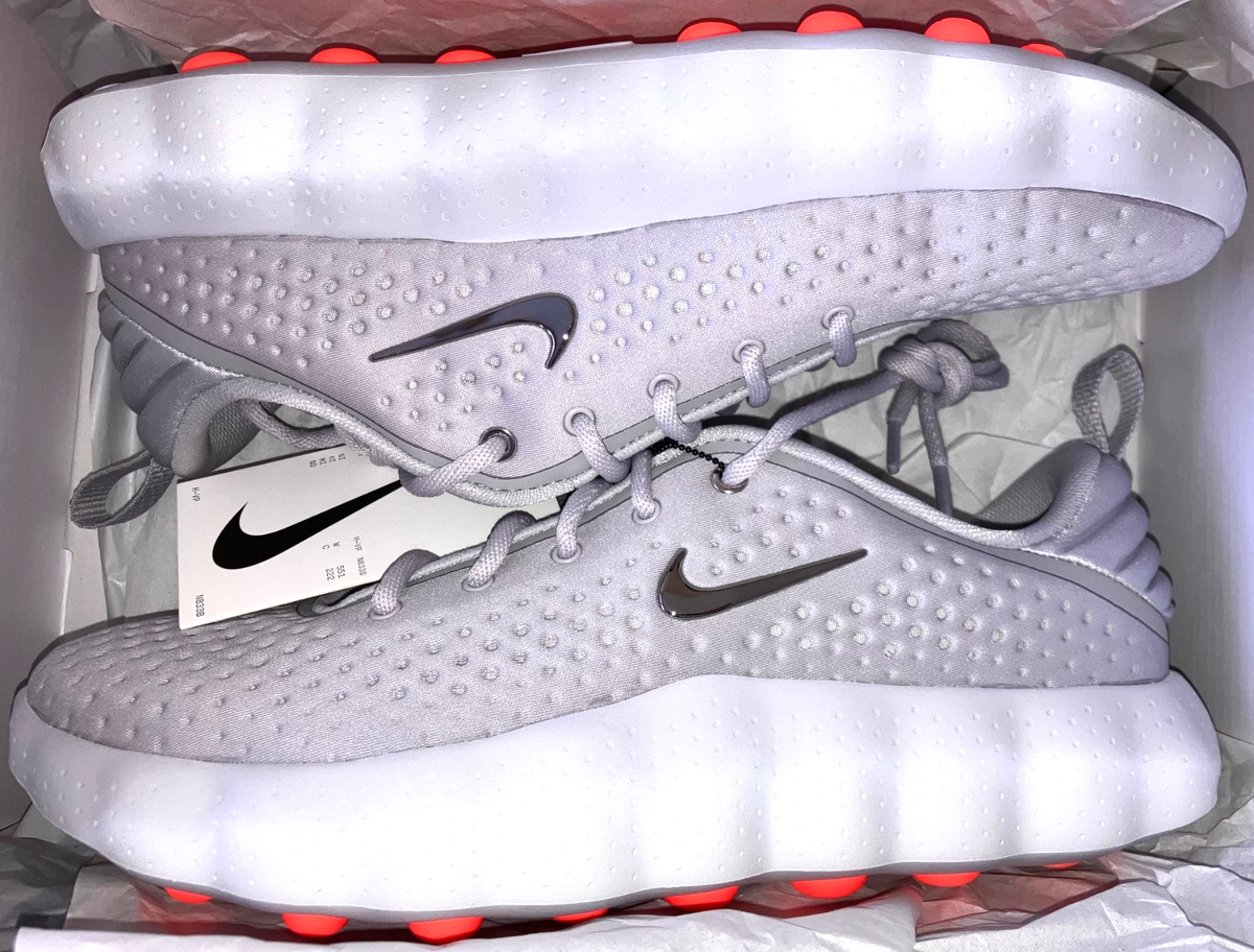 Men's 9 Nike Mind 002 Light Smoke Grey Chrome Sensory Shoes