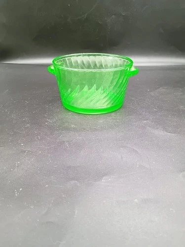 Vintage  Hocking Glass  Spiral Green Uranium Glass Butter Tub Ice Tub c1928-1930
