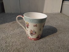 Victoria and Albert Museum Floral Fine Bone China Mug Made In England 