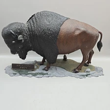 Vintage 1964 Aurora Plastics Corp. American Bison Buffalo 9.25" Figurine