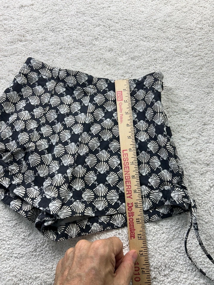 Шорты женские Maeve Anthropologie размер США 00 черно-белые с цветочным узором карман с высокой талией - Изображение 3 из 4