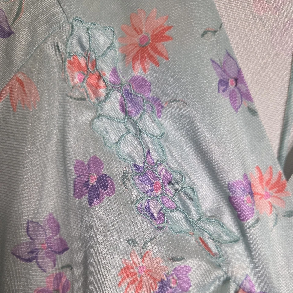 Vanity Fair 女式大号长睡衣花卉短袖蓝色尼龙美国 — 第 3/4 张图片