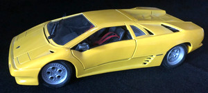 1990 Lamborghini Diablo Maisto 1/18 jaune 1990 Lamborghini Diablo Maisto 1/18 jaune