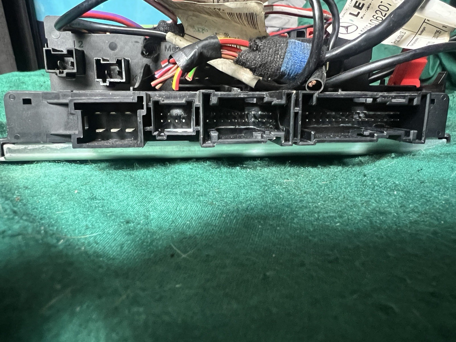 03-12 Mercedes R230 SL500 SL55 AMG SL550 Rear SAM Fuse Box Relay Module OEM !