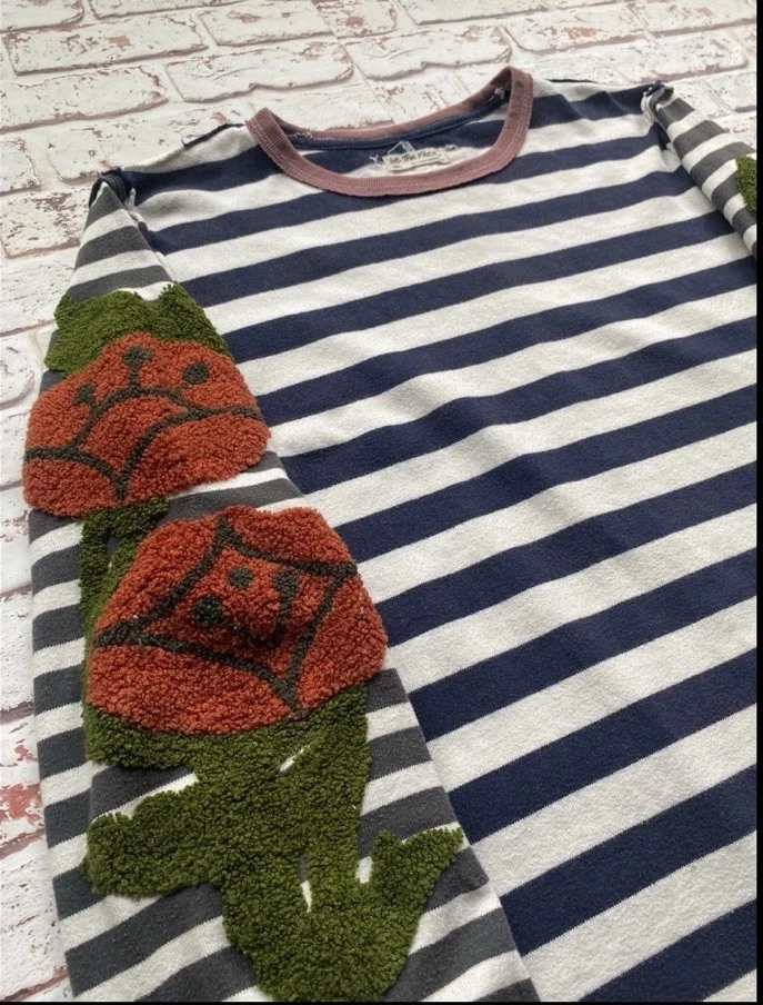 Camiseta túnica Free People We The Free tallo rosa bordada a rayas pequeña Foto 3 de 4