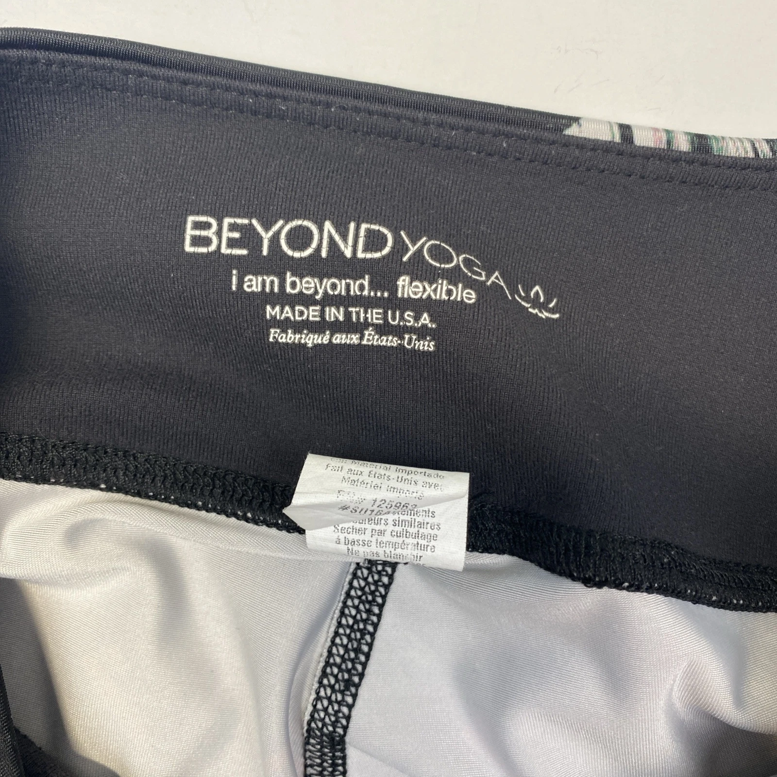 beyond-yoga compression abstract design gym workout leggings