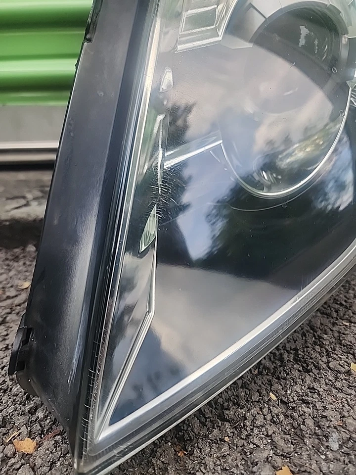 NICE 2006 2007 2008 2009 Nissan 350Z Driver Left Headlight XENON OEM 26060-CF40B - Image 2 of 4