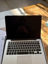 Apple MacBook Pro 13" Early 2015 - Wasserschaden- startet nicht - KOMPLETT