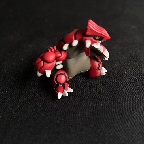 Groudon Pokemon Tomy Moncolle Pokemon Vinyl PVC Figure 2"
