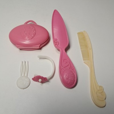 Vintage 1982 Angel Face Barbie Doll 5 Pc. Headband Makeup Compact Brush... #5640