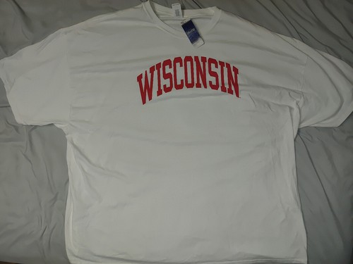 NEW NWT Size 5XL 5X Mens Wisconsin Badgers College Product White Red Tee T Shirt